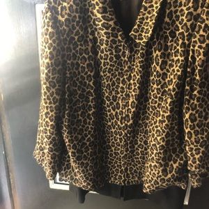 Clichy Brand VINTAGE Wool  Blend Suit. 18